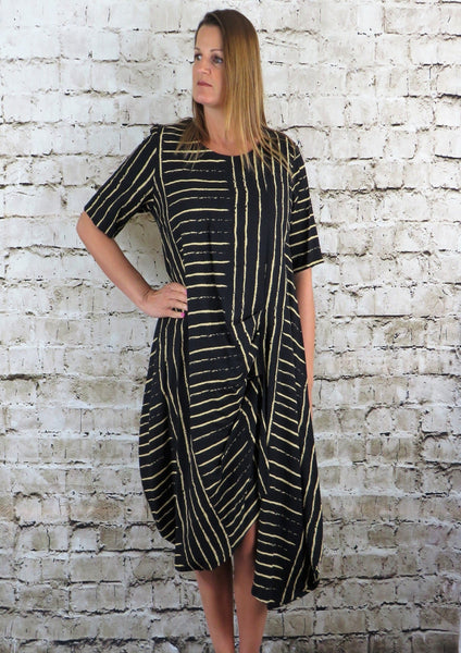 Excel Mono Print - Pleat Front Dress £70