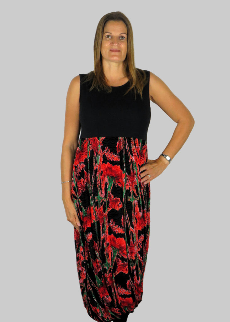 This dress has jersey top and beautiful black and red embossed fabric balloon twist skirt, completing the look with the over top all in a red rose design. Perfect for any autumn winter occasion, from a wedding, Mother of the Bride, Mother of the Groom, Wedding Guest to a party or everyday wear. This dress will take you from day to night with effortless style and elegance.