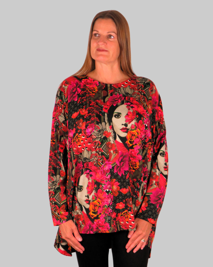 This wide top is made from a soft feel red jersey, with a beautiful all over multi colour print. Perfect for any autumn winter occasion, from a wedding to any celebration to everyday wear. The wide top will take you from day to night with effortless style and elegance